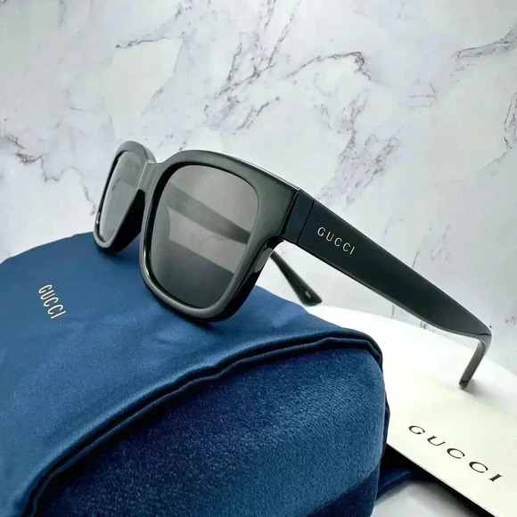 New Gucci Sunglasses - Picture 9 of 16